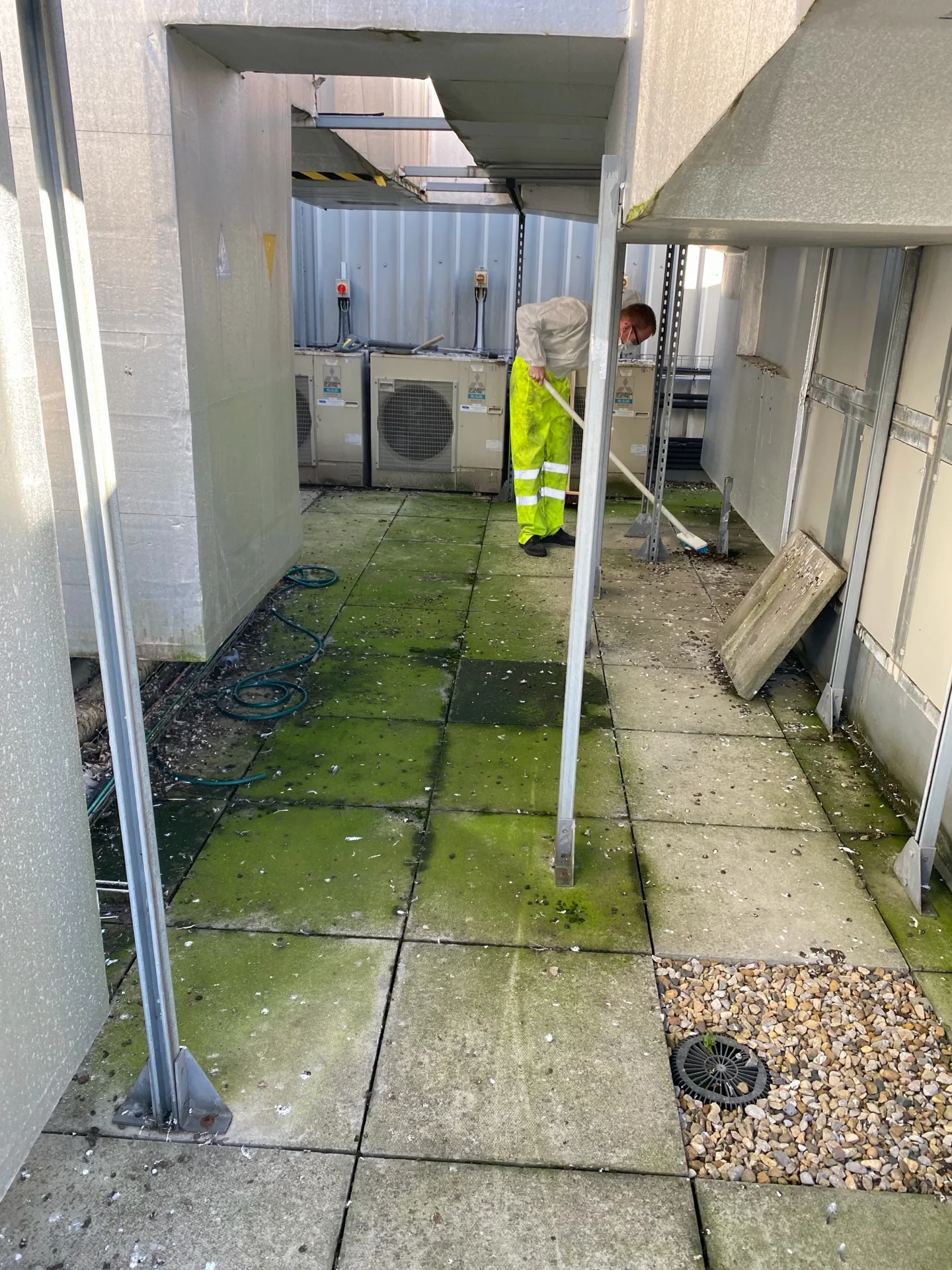 External access area recorded at a school roof-and-gully cleaning project